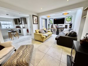 Photo 17- click for photo gallery